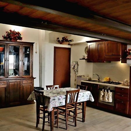 Twins' Historical Apartment Trevi Bagian luar foto