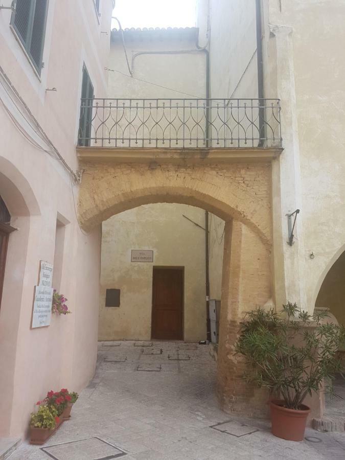 Twins' Historical Apartment Trevi Bagian luar foto
